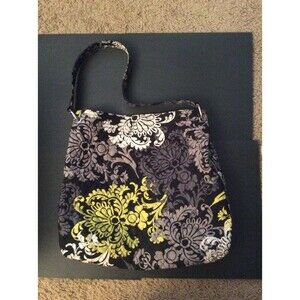 INVENTORY REDUCTION SALE. Large Vera Bradley Tote B20